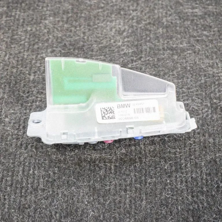 Antenn (GPS-antenn) – BMW 1-seeria F20 F21 (2011-2019)