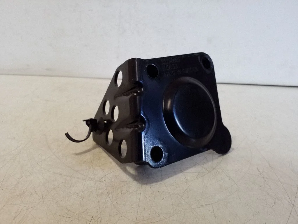Cita motora nodalījuma detaļa 32298669