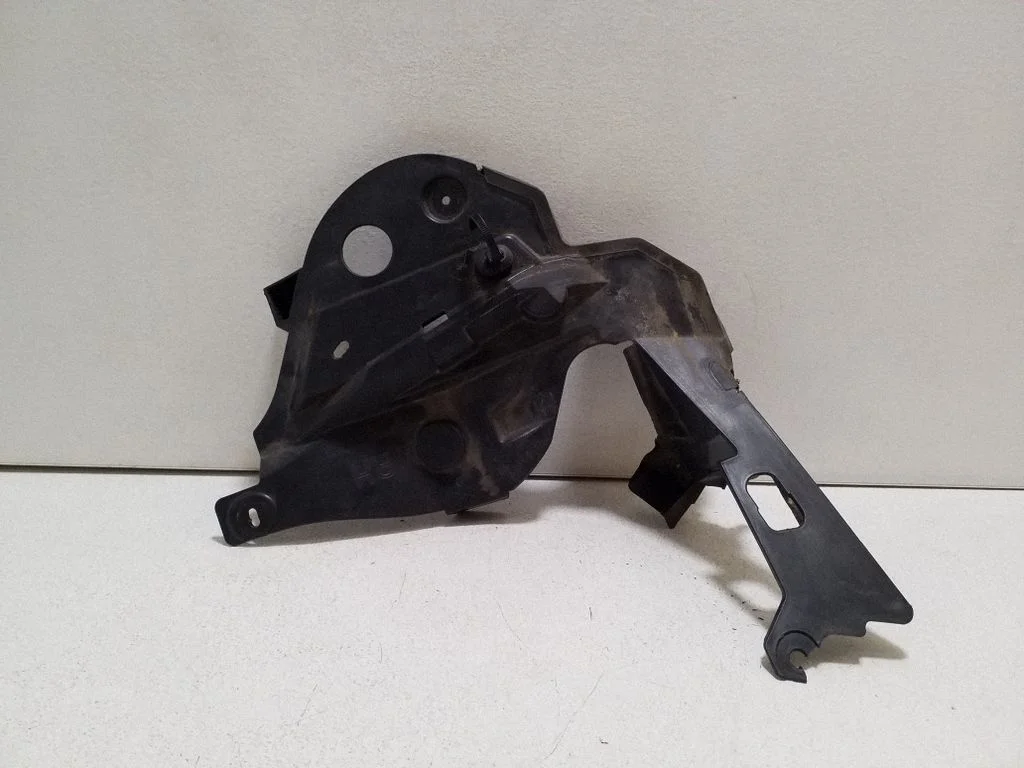 Other engine bay part – Ford Kuga III (2020-)