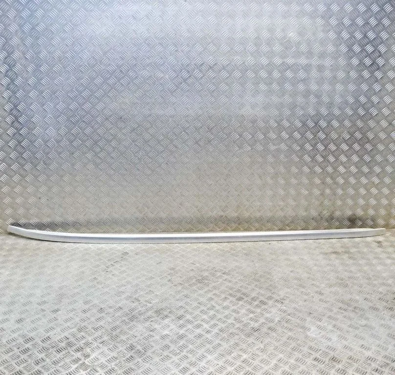Jumta gareniskie stieņi „radziņi" – Volvo S90, V90 (2016-)