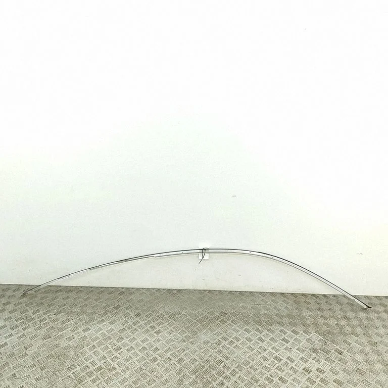 Listwa dachowa A2056730183