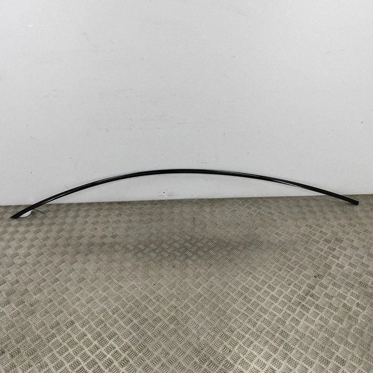 Roof trim bar molding cover – Tesla Model S (2012-)