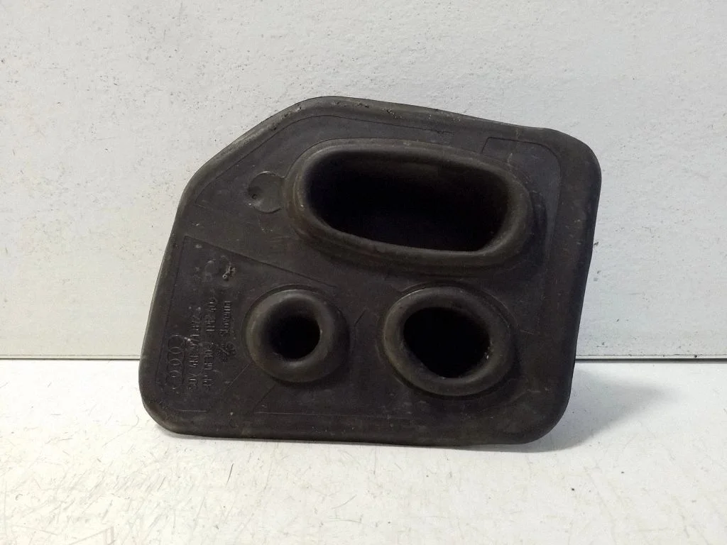 Muu mootoriruumi osa 4KE971872