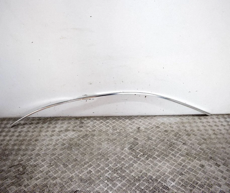 Katuse liist „molding" 6700172250