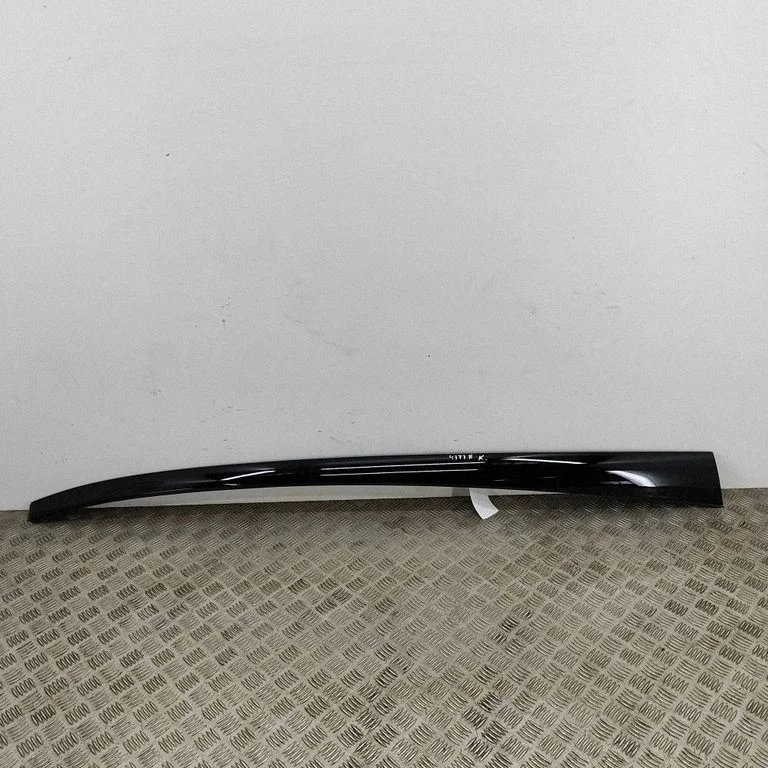 Roof trim bar molding cover LJ8BR50463A