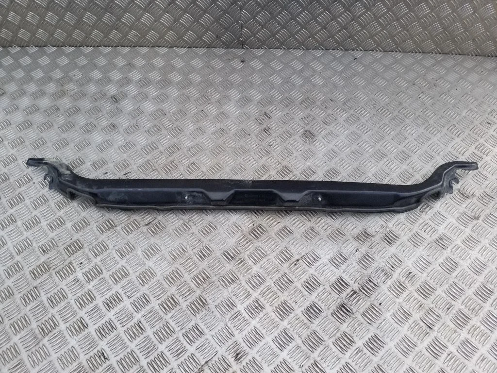 Cita motora nodalījuma detaļa 654805275A