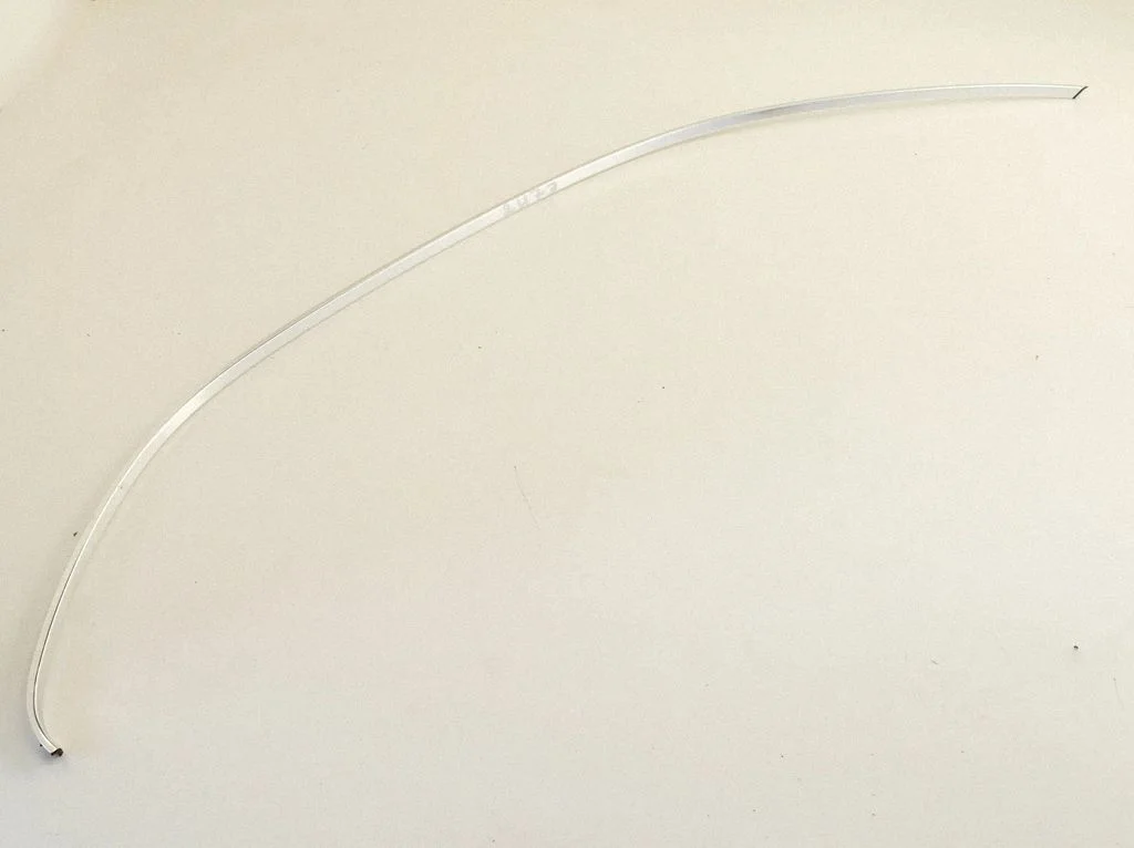 Jumta apdares līste „moldings" – Mercedes-Benz C klase AMG W204 (2007-2014)