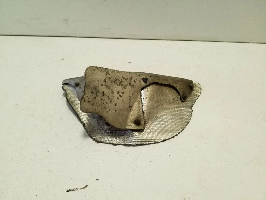 Kita variklio skyriaus detalė