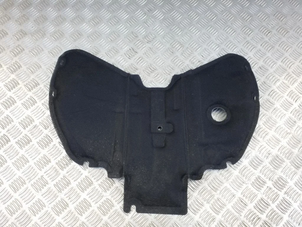Muu mootoriruumi osa A2476822700