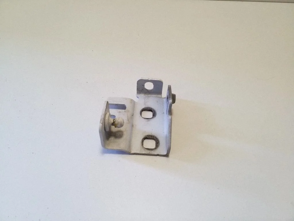 Kita variklio skyriaus detalė