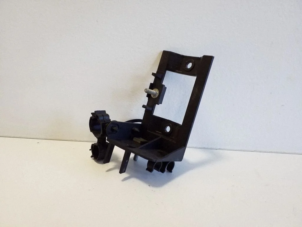 Kita variklio skyriaus detalė