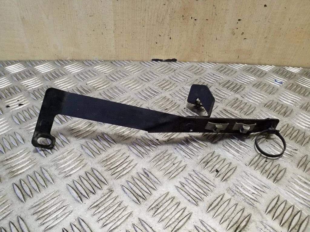 Cita motora nodalījuma detaļa 215149187R