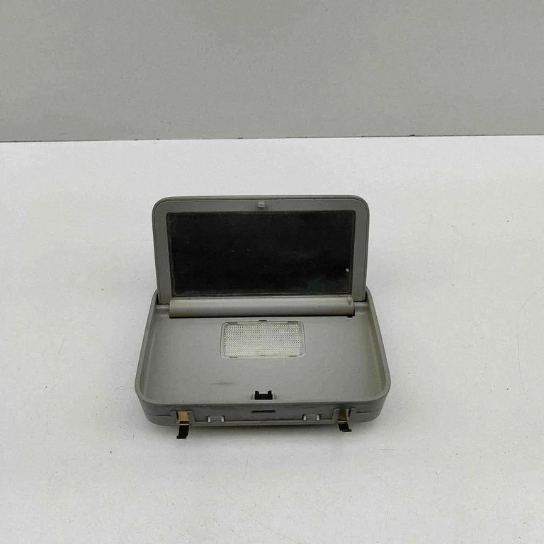 Rear view mirror (interior) A2218101817