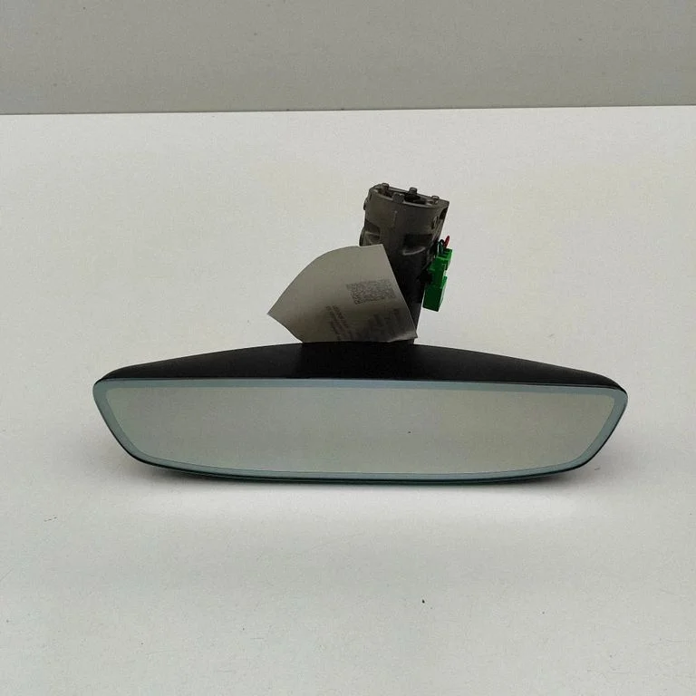 Rear view mirror (interior)