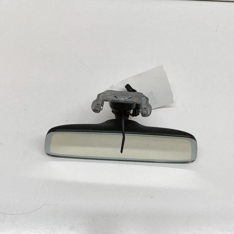 Atpakaļskata spogulis (salonā) – Tesla Model Y (2020-)