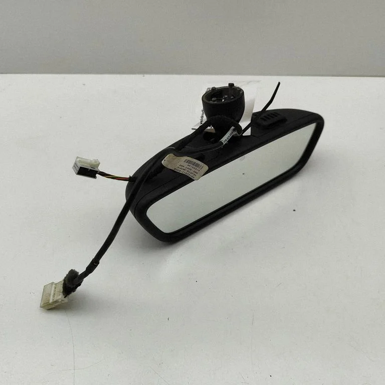 Rear view mirror (interior) A2048102817