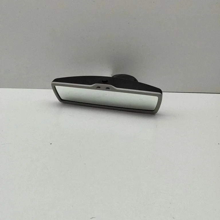 Atpakaļskata spogulis (salonā) 1K0857511