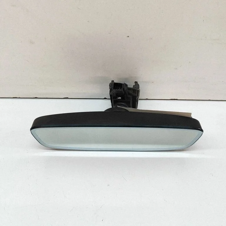 Atpakaļskata spogulis (salonā) 81A857511K