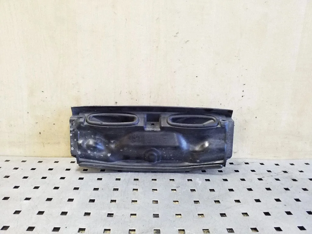 Other engine bay part – BMW X1 E84 (2009-2015)