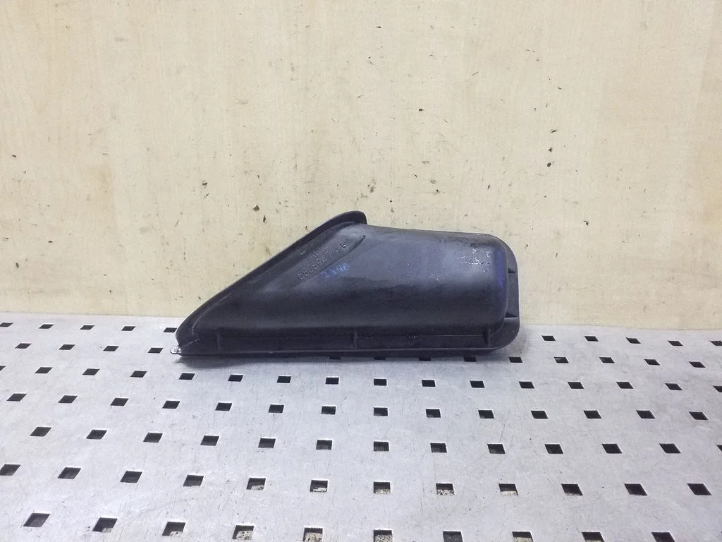 Other engine bay part – Jeep Grand Cherokee (2010-2021)
