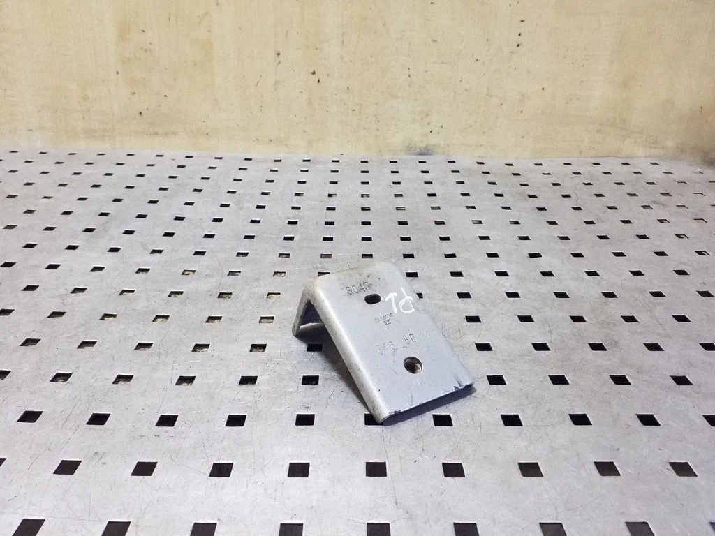 Kita variklio skyriaus detalė