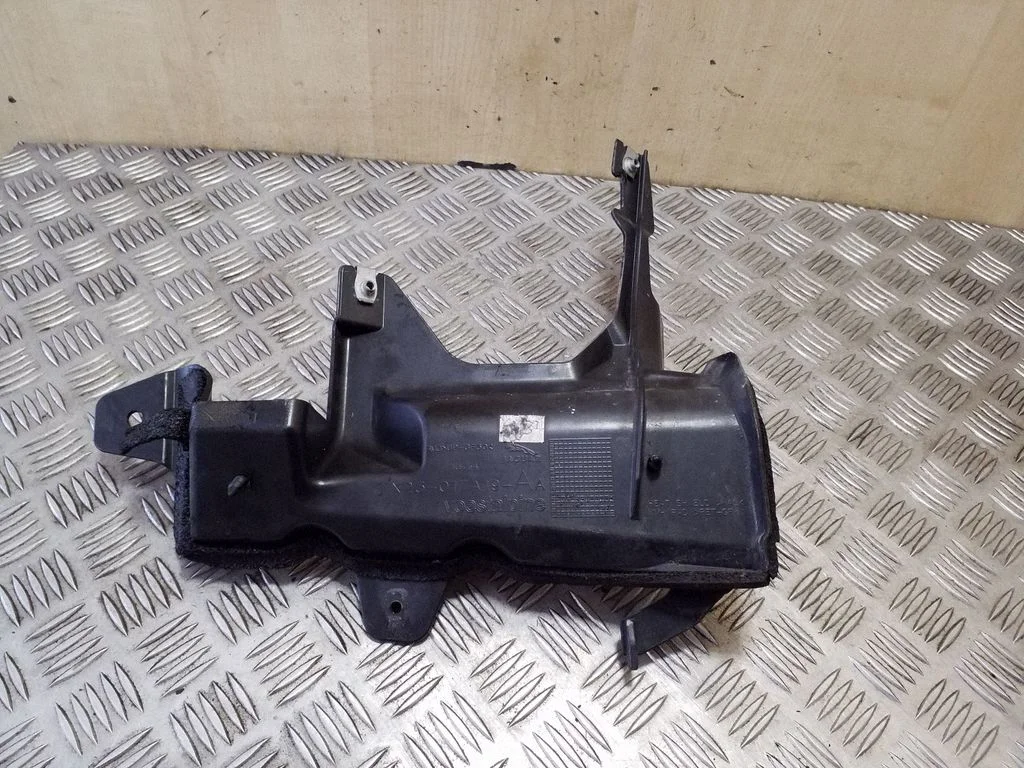 Muu mootoriruumi osa CX23017A19AA