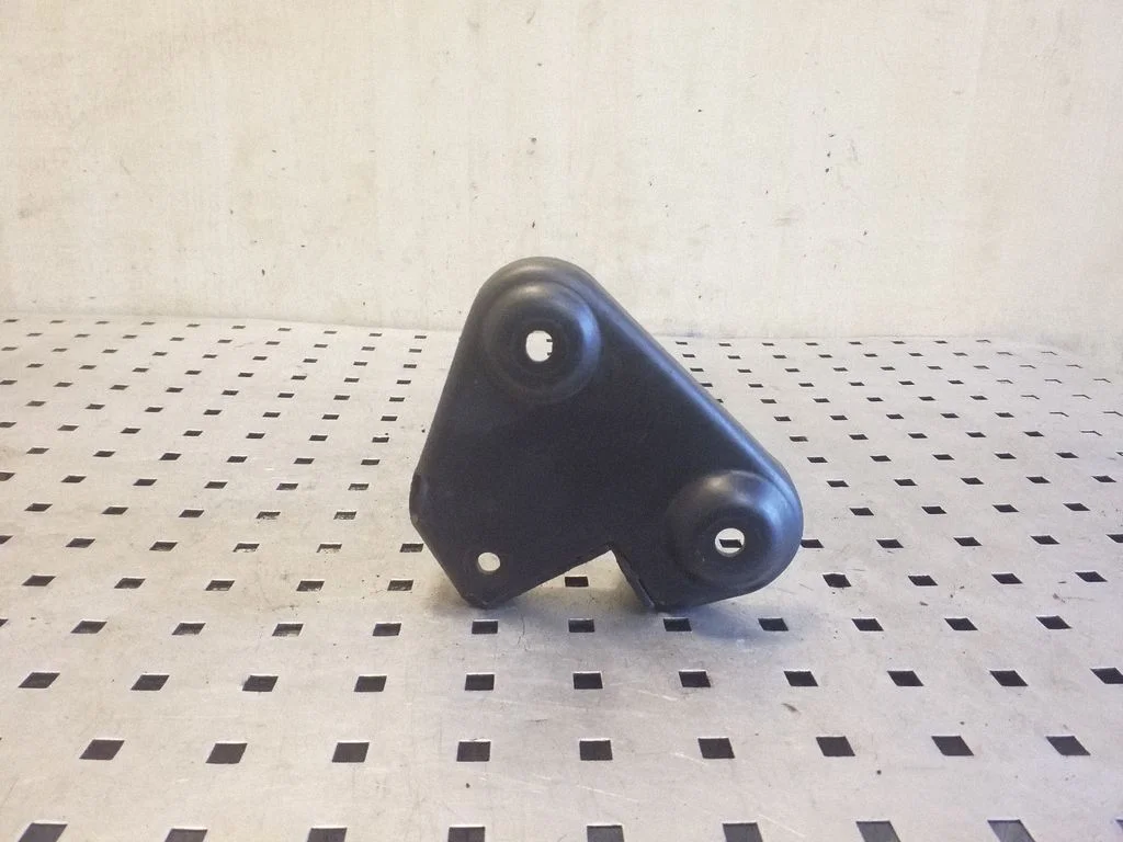 Kita variklio skyriaus detalė