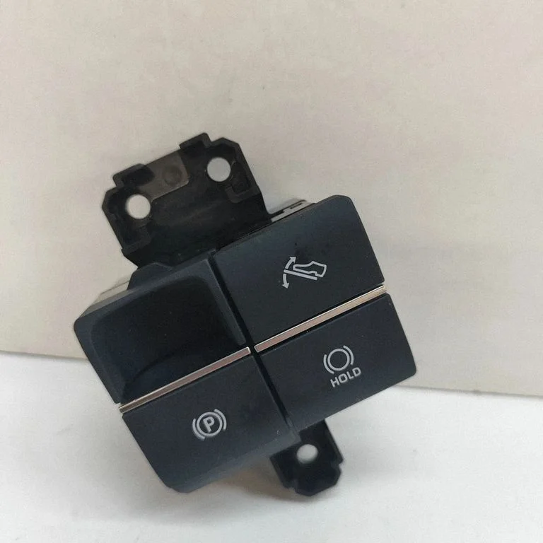 Rokas bremzes slēdzis 843900R030