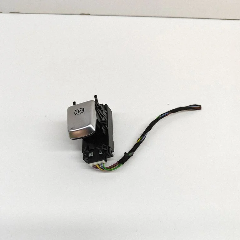 Käsipiduri lüliti A2059056603