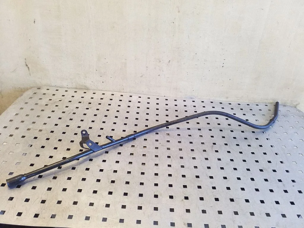 Other engine bay part A6400180840