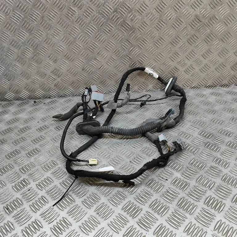 Tailgate/trunk wiring harness HK6240211BB