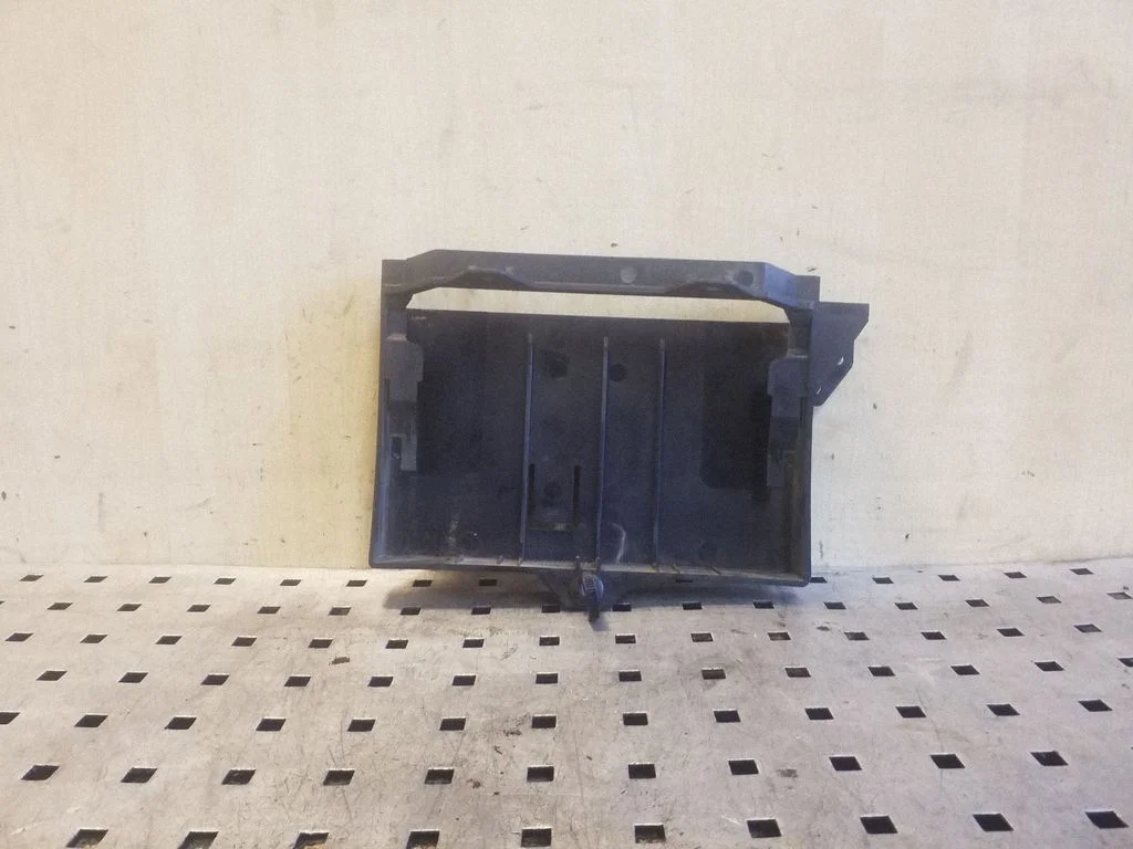 Cita motora nodalījuma detaļa
