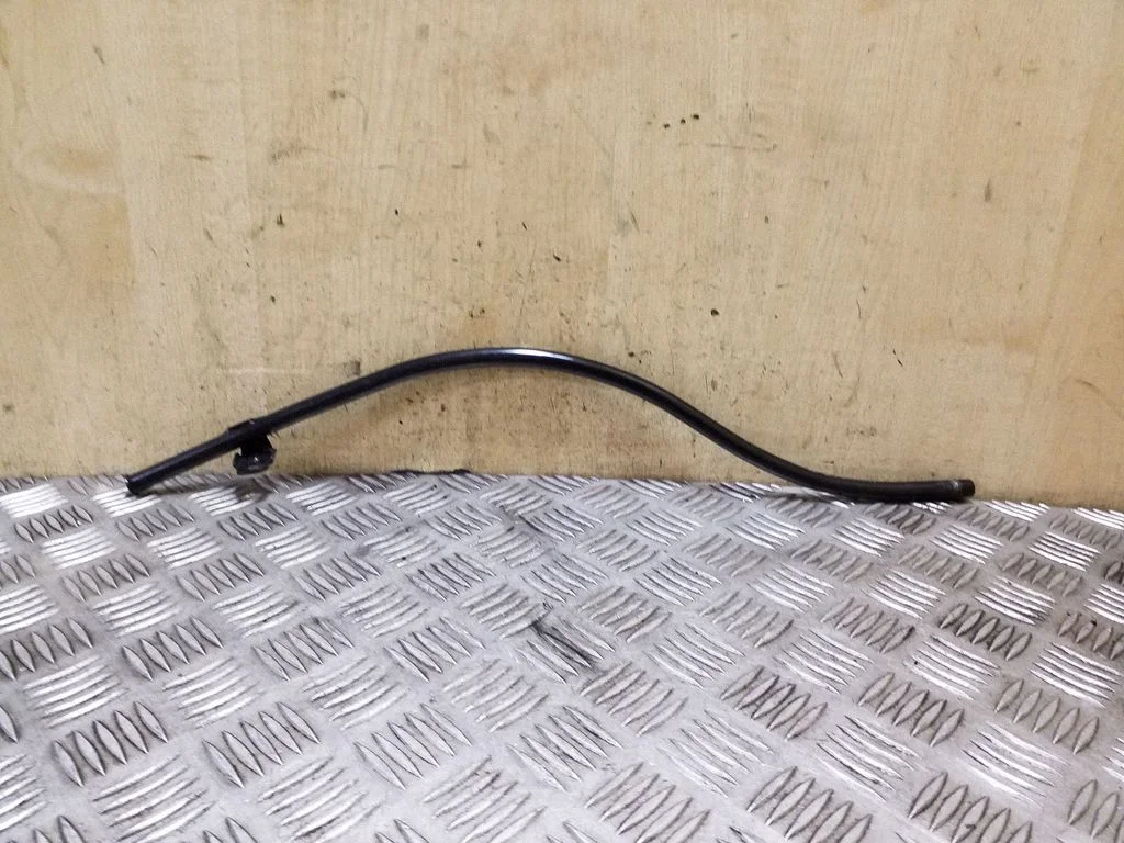 Kita variklio skyriaus detalė