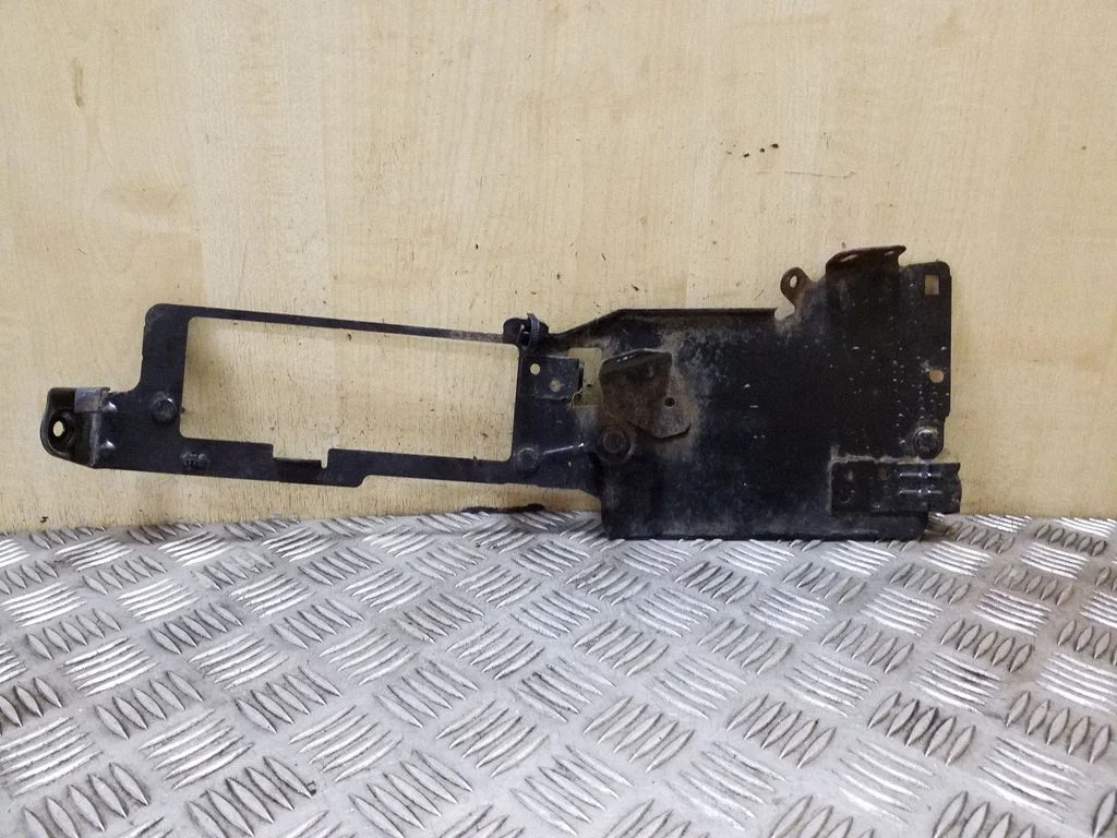Cita motora nodalījuma detaļa 9671952380