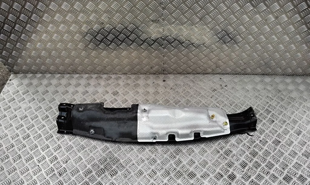 Cita motora nodalījuma detaļa