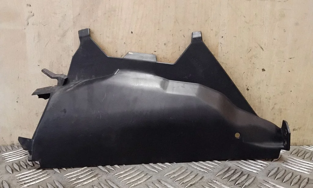 Cita motora nodalījuma detaļa 51713401008