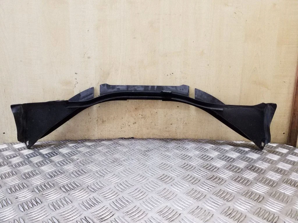 Other engine bay part 4G0806393A