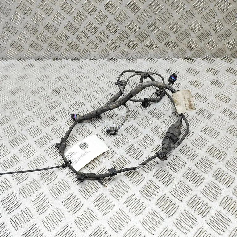 Parkošanās (PDC) sensoru vadu instalācija 5FJ971104