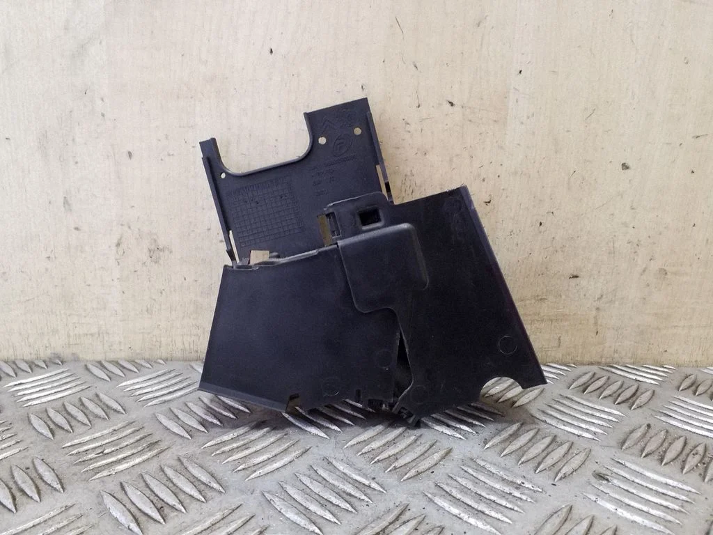 Cita motora nodalījuma detaļa 9688290280