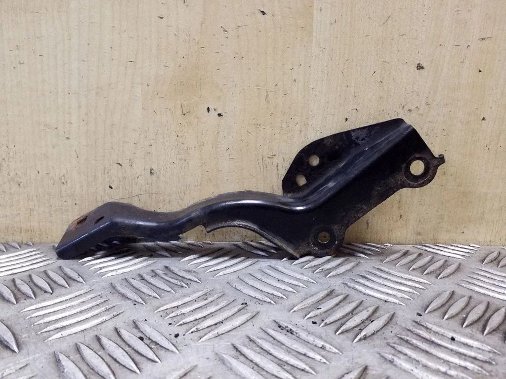 Cita motora nodalījuma detaļa