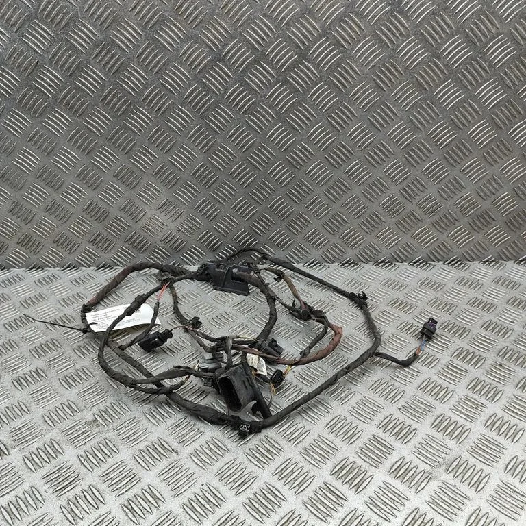 Parkošanās (PDC) sensoru vadu instalācija 3G0971095C