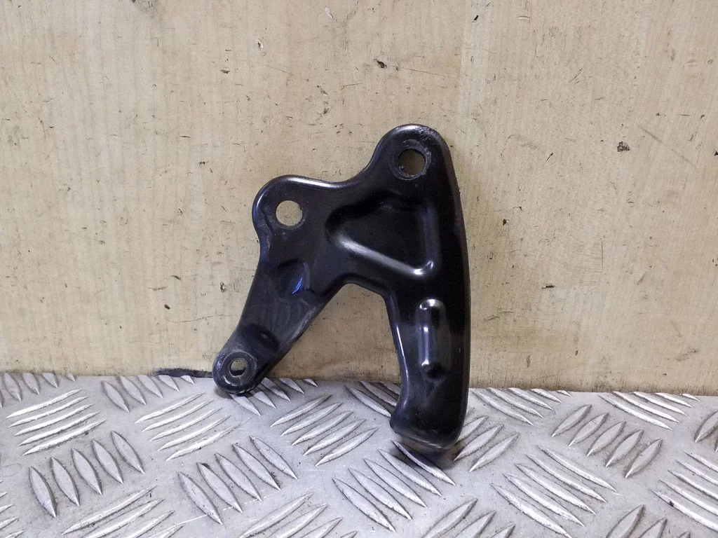 Other engine bay part – Audi A6 S6 C7 4G (2011-2018)