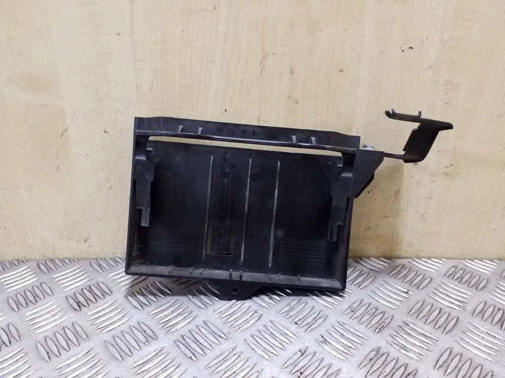 Cita motora nodalījuma detaļa 95169837