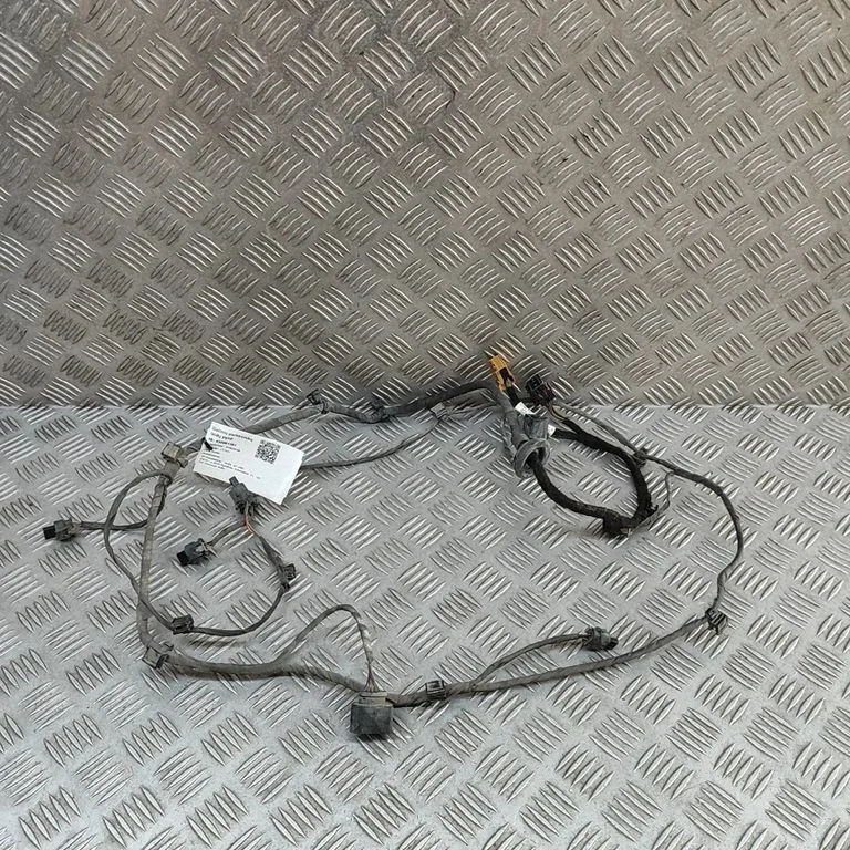 Parkošanās (PDC) sensoru vadu instalācija 4M0971104AL