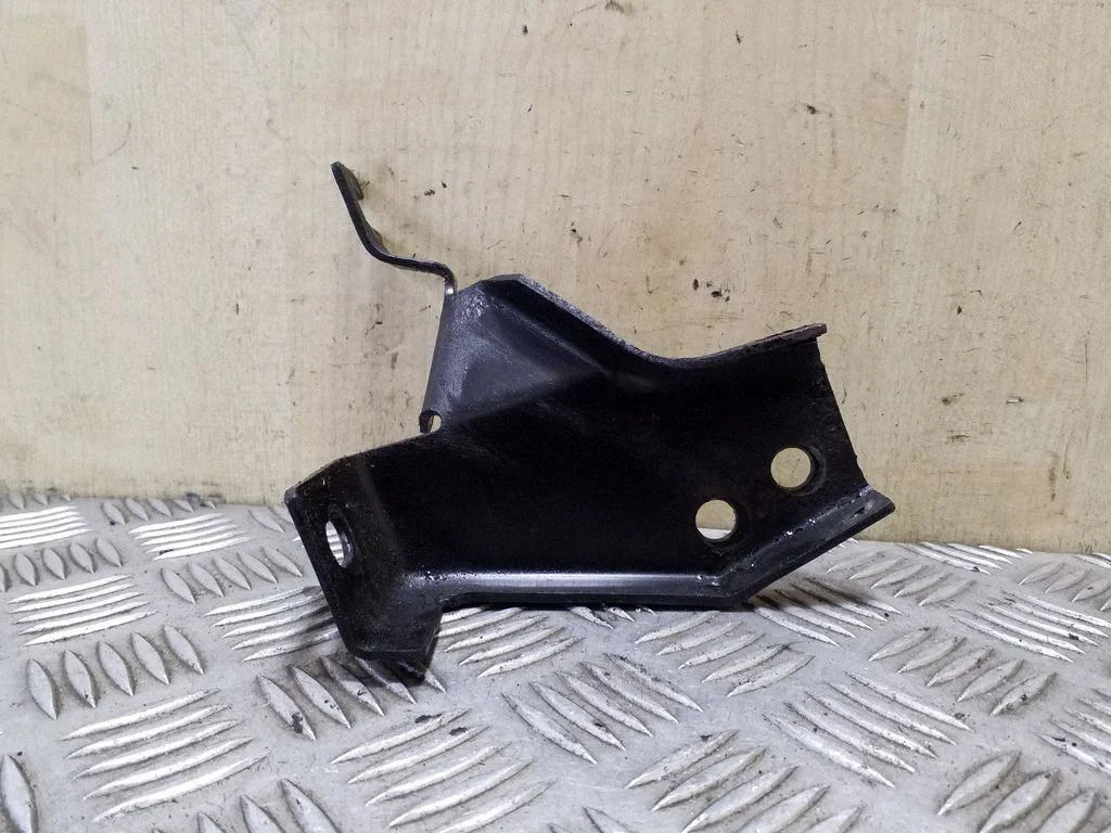 Cita motora nodalījuma detaļa 8200403637