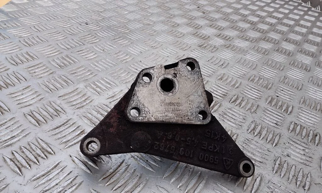 Cita motora nodalījuma detaļa 69001095762