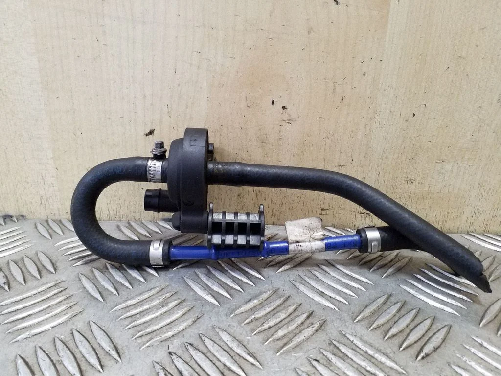 Other engine bay part 4251825