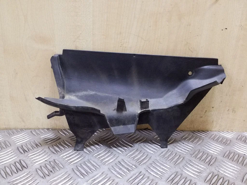 Other engine bay part 51713401008