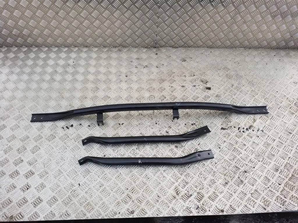 Other engine bay part