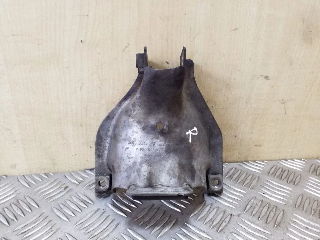 Cita motora nodalījuma detaļa 8K0399060